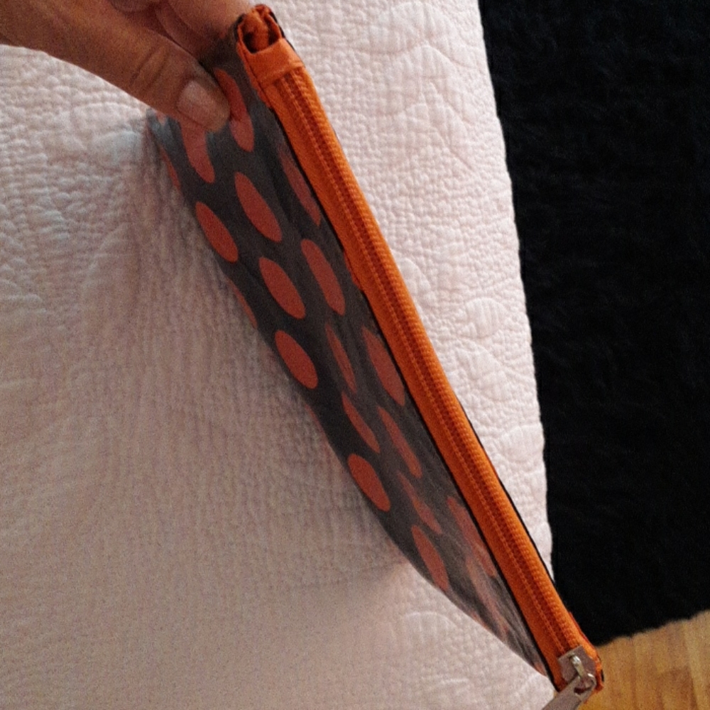 Make Up bag. - Picture 4 of 6